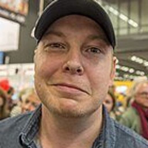 Fredrik Backman