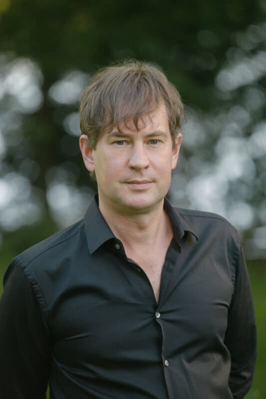 Taras Grescoe